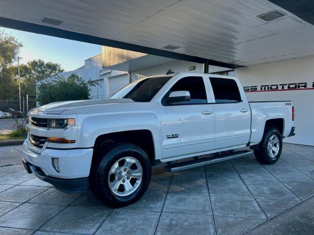 2017 Chevrolet Silverado 1500 LT Crew Cab 4WD 161,448 mi.