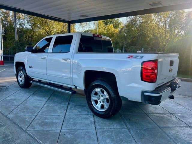 2017 Chevrolet Silverado 1500 LT Crew Cab 4WD 161,448 mi.