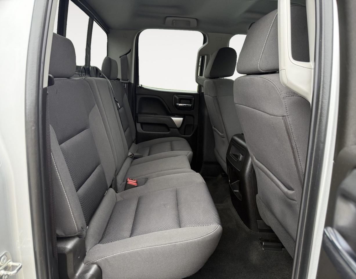 2017 Chevrolet Silverado 1500 LT, HEATED SEATS, UNIVERSAL GARAGE DOOR OPENER, TOW HOOKS, 4X4, BED LINER ,TONNEAU COVER, SLIDING REAR WINDOW, REAR BUMPER STEP, BACKUP CAMERA, POWER MIRRORS, COME AND TEST DRIVE THIS TRUCK TODAY! Norfolk VA