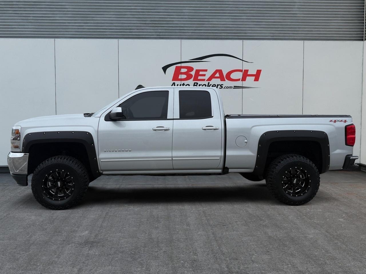 2017 Chevrolet Silverado 1500 LT, HEATED SEATS, UNIVERSAL GARAGE DOOR OPENER, TOW HOOKS, 4X4, BED LINER ,TONNEAU COVER, SLIDING REAR WINDOW, REAR BUMPER STEP, BACKUP CAMERA, POWER MIRRORS, COME AND TEST DRIVE THIS TRUCK TODAY! Norfolk VA