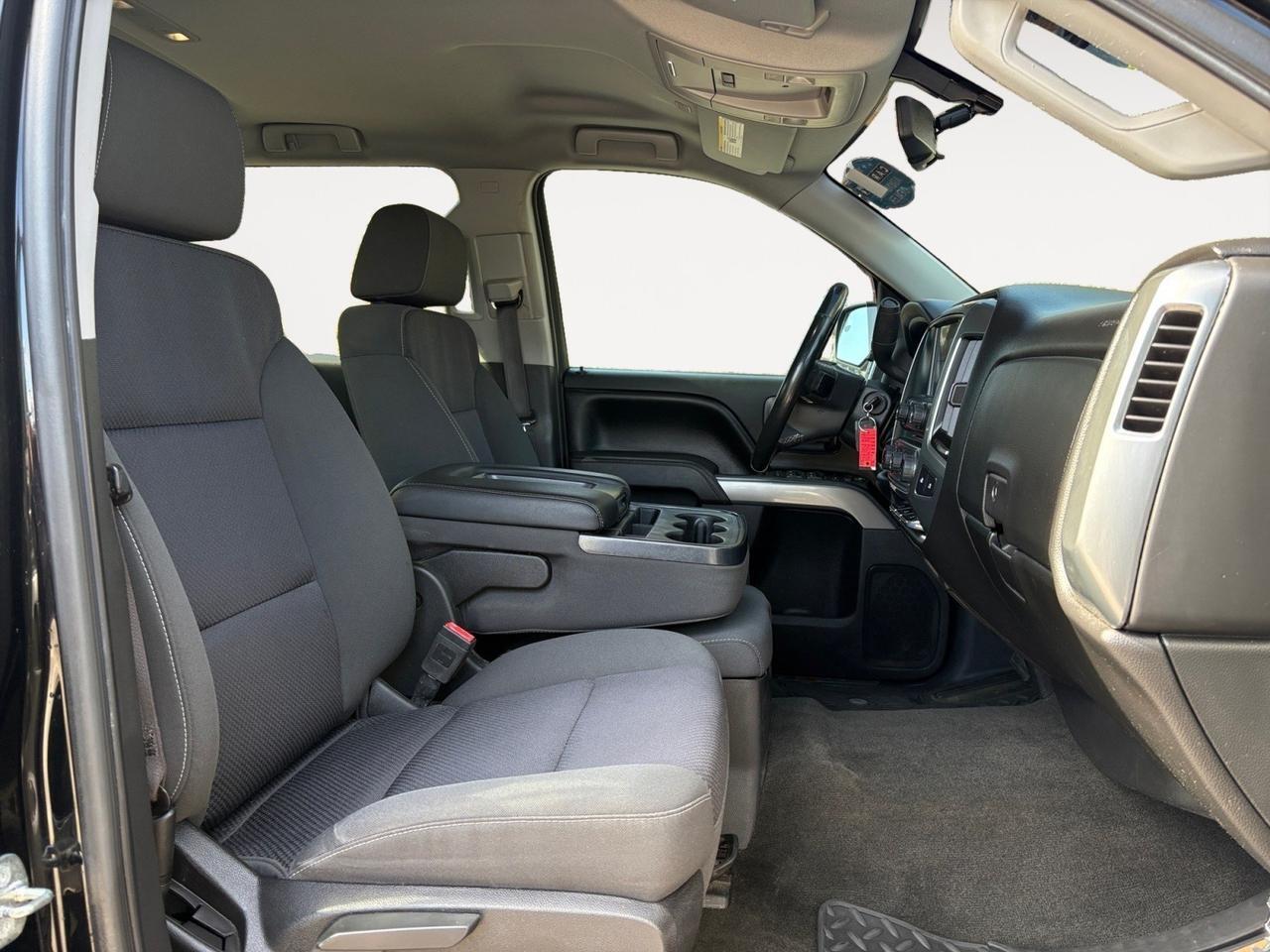 2017 Chevrolet Silverado 1500 LT, LIFTED, CUSTOM FUEL WHEELS, RUNNING BOARDS, TOW PACKAGE, BACKUP CAMERA, REMOTE START, LIFT YOUR RIDE ON THE ROAD! Virginia Beach VA