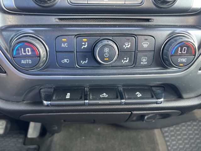 2017 Chevrolet Silverado 1500 LT LT2 Green Bay WI