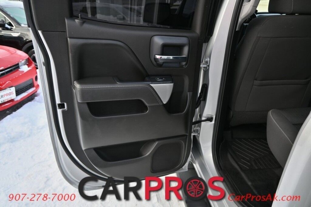 2017 Chevrolet Silverado 1500 LT Z71 - 5.3L V8 - 4X4 - Double Cab - Power Driver's Seat - Front Heated Seats - Remote Start - Bluetooth - Backup Camera - Tonneau Cover - Brake Controller - Tow Pkg Anchorage AK