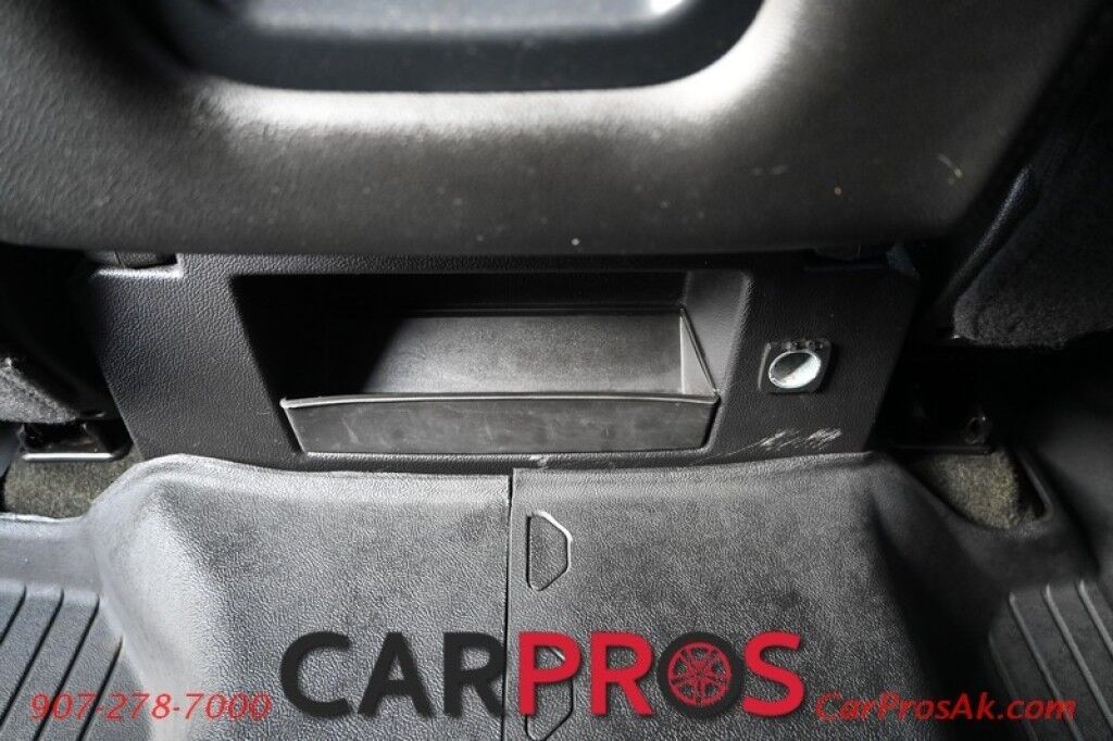 2017 Chevrolet Silverado 1500 LT Z71 - 5.3L V8 - 4X4 - Double Cab - Power Driver's Seat - Front Heated Seats - Remote Start - Bluetooth - Backup Camera - Tonneau Cover - Brake Controller - Tow Pkg Anchorage AK