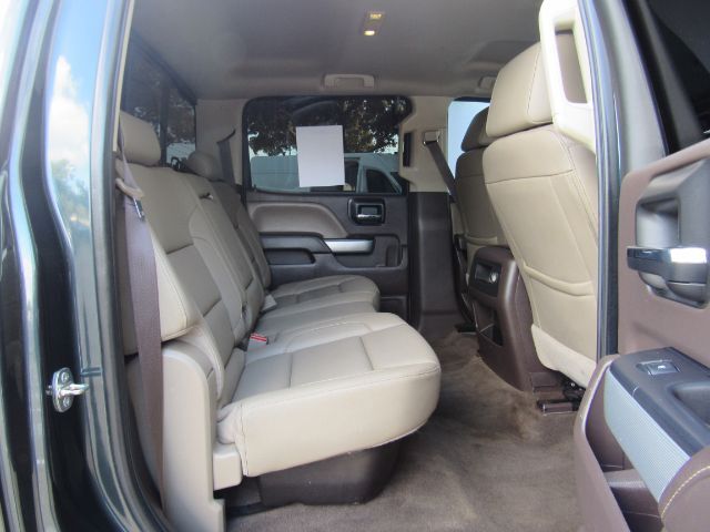 2017 Chevrolet Silverado 1500 LTZ Crew Cab 4WD Plano TX