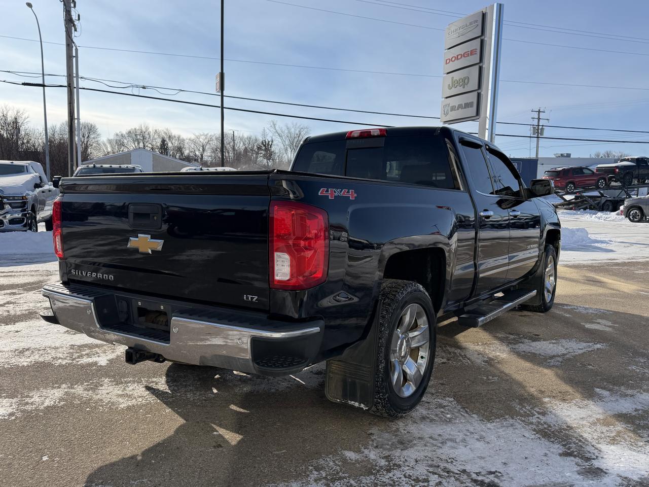 2017 Chevrolet Silverado 1500 LTZ Extended Cab 4WD | V8 | Leather | Heated Seats | Remote Start | Backup Camera Redwater AB