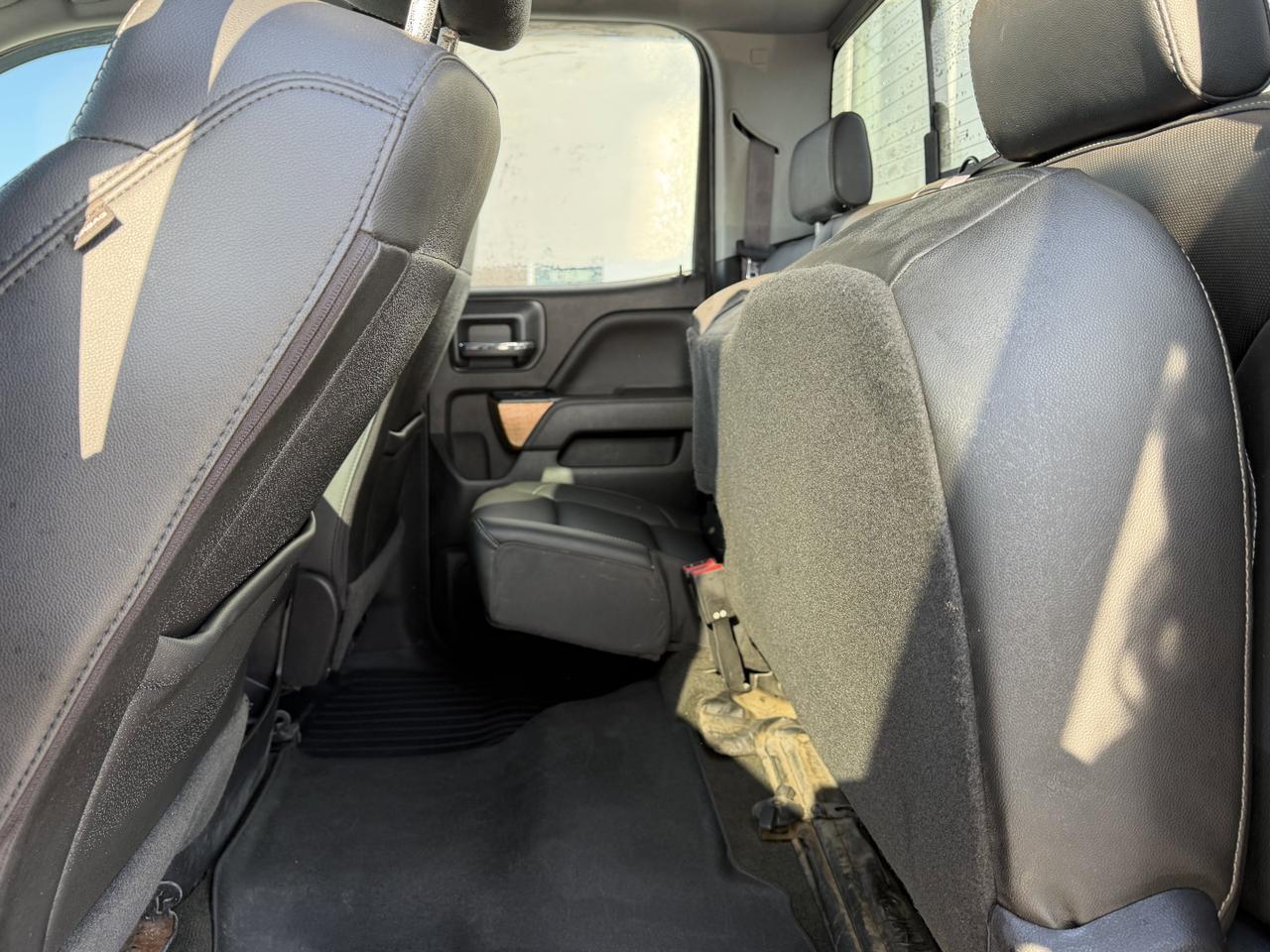 2017 Chevrolet Silverado 1500 LTZ Extended Cab 4WD | V8 | Leather | Heated Seats | Remote Start | Backup Camera Redwater AB