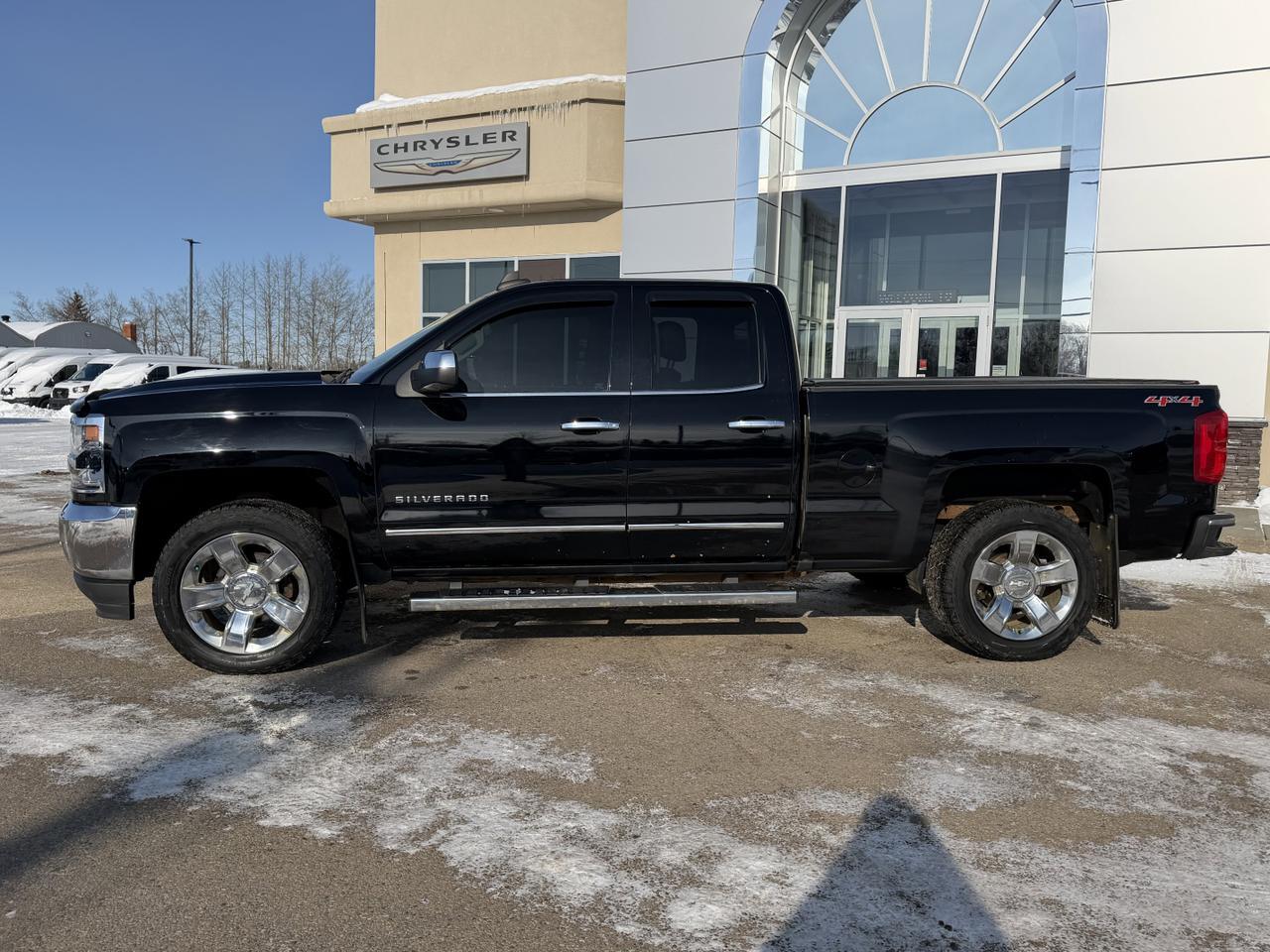 2017 Chevrolet Silverado 1500 LTZ Extended Cab 4WD | V8 | Leather | Heated Seats | Remote Start | Backup Camera Redwater AB