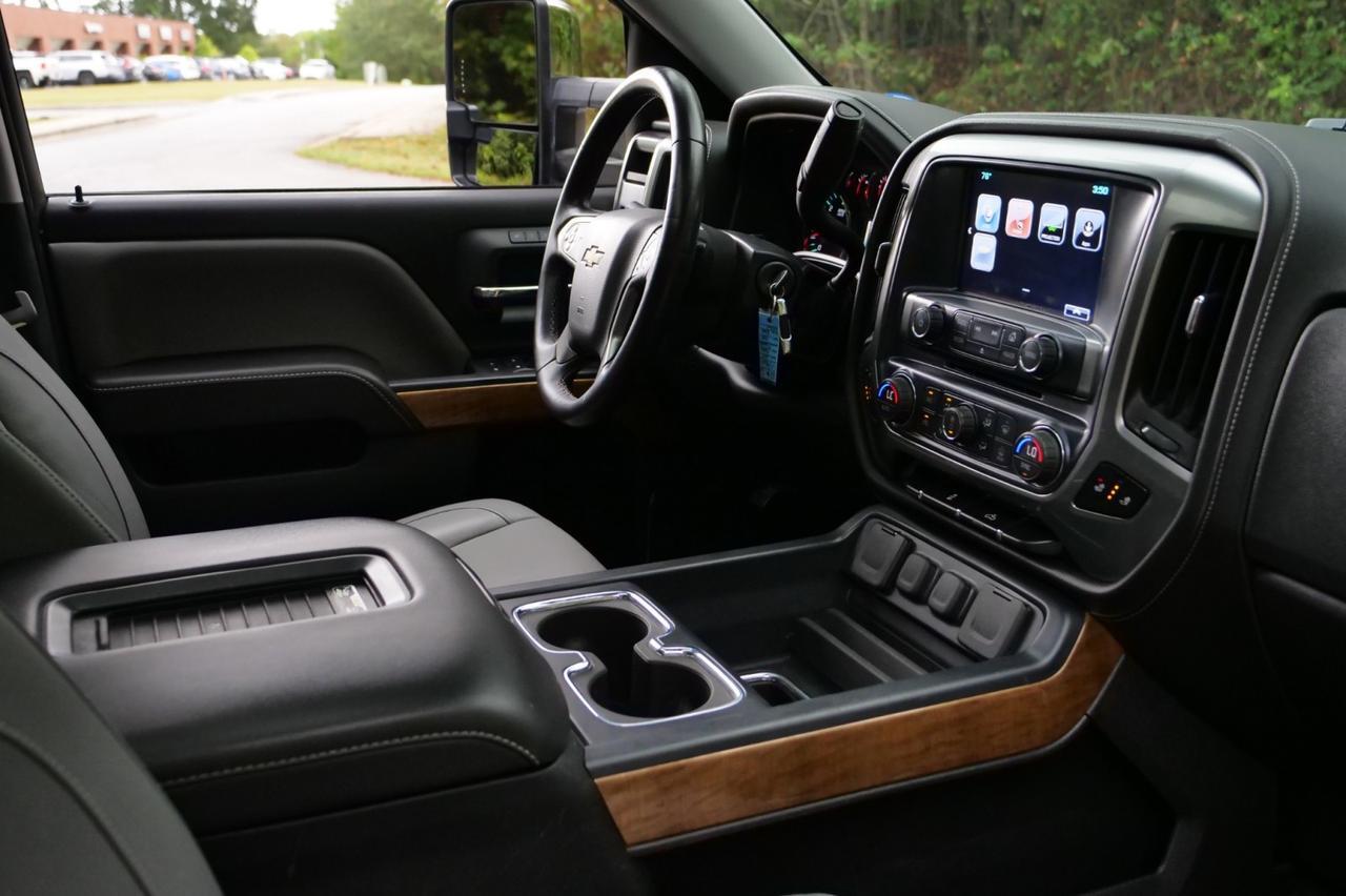 2017 Chevrolet Silverado 1500 LTZ / Heated Seats / Sunroof / 5.3L V8! Lincolnton NC