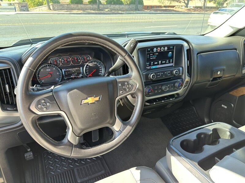 2017 Chevrolet Silverado 1500 LTZ photo 12