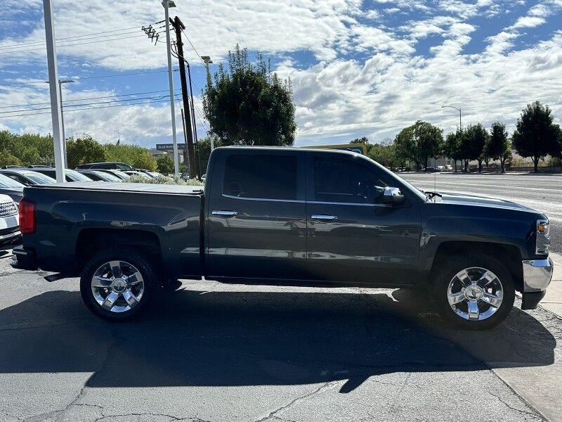 2017 Chevrolet Silverado 1500 LTZ photo 2