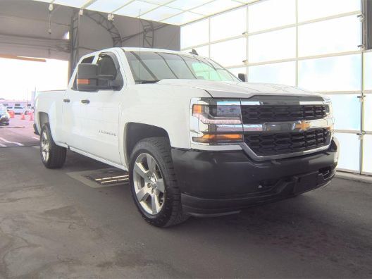 2017 Chevrolet Silverado 1500 WT Extended Cab Medium Bed 1WT
