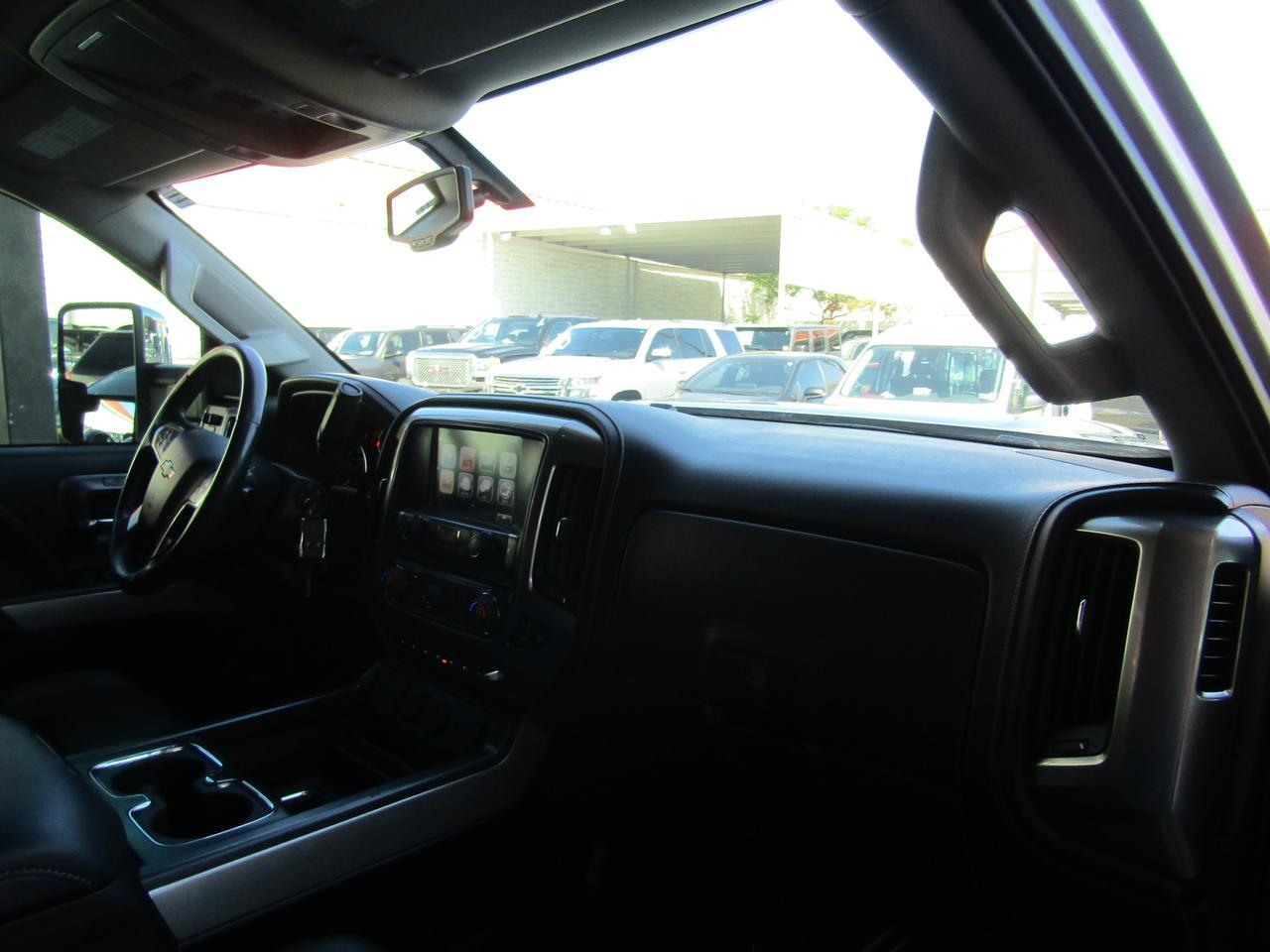 2017 Chevrolet Silverado 2500HD 4WD Crew Cab 153.7 LTZ Grand Prairie TX