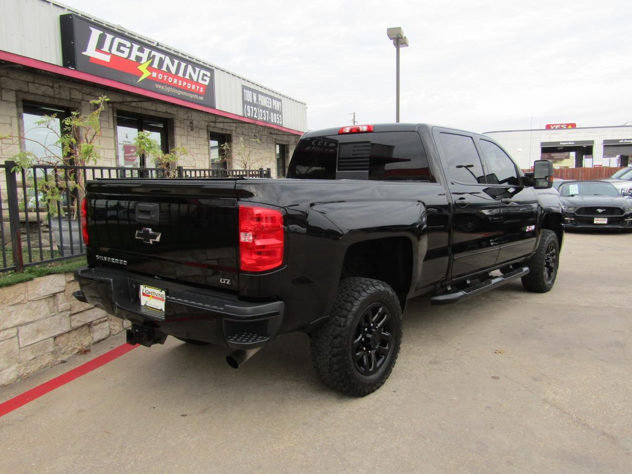 2017 Chevrolet Silverado 2500HD 4WD Crew Cab 153.7 LTZ Grand Prairie TX