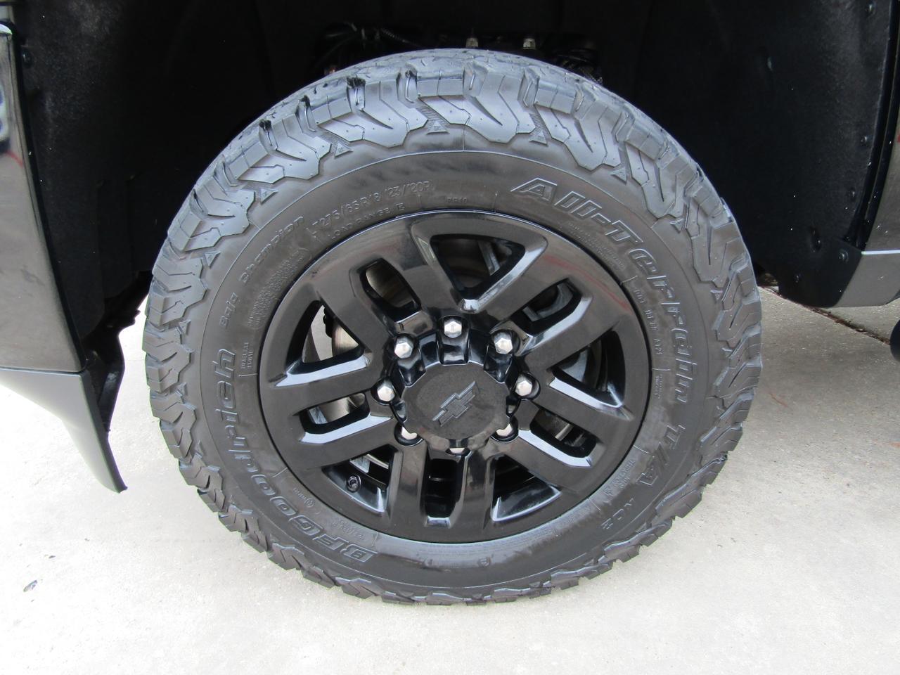 2017 Chevrolet Silverado 2500HD 4WD Crew Cab 153.7 LTZ Grand Prairie TX