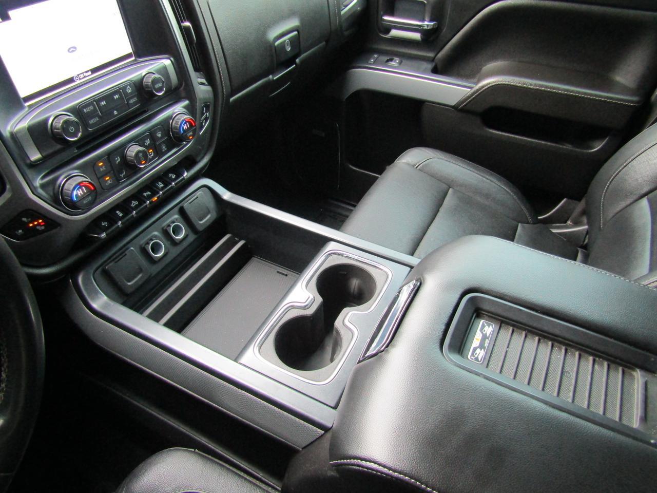 2017 Chevrolet Silverado 2500HD 4WD Crew Cab 153.7 LTZ Grand Prairie TX