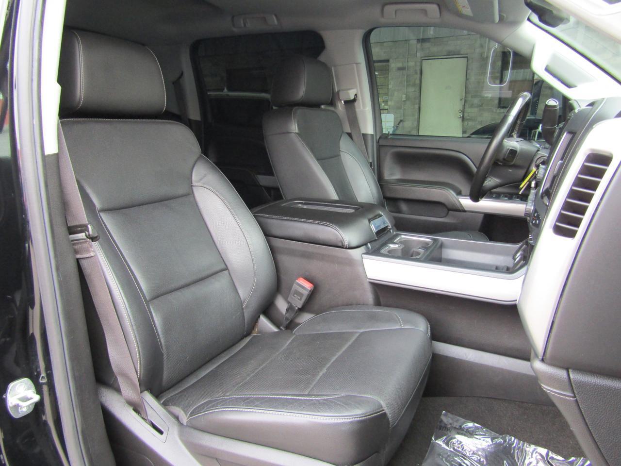 2017 Chevrolet Silverado 2500HD 4WD Crew Cab 153.7 LTZ Grand Prairie TX