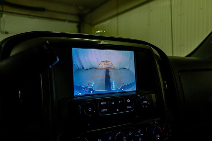 2017 Chevrolet Silverado 2500HD 4x4 Crew Cab High Country Diesel Red Deer AB