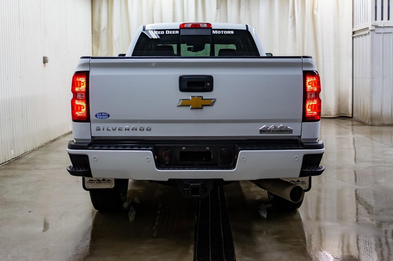 2017 Chevrolet Silverado 2500HD 4x4 Crew Cab High Country Diesel Red Deer AB