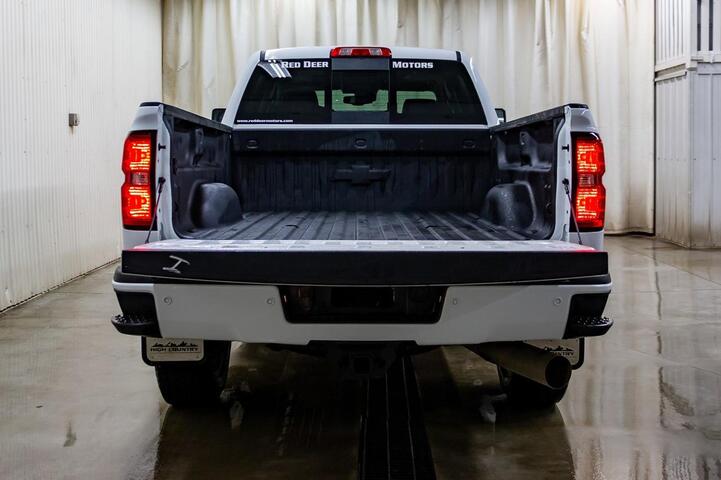 2017 Chevrolet Silverado 2500HD 4x4 Crew Cab High Country Diesel Red Deer AB