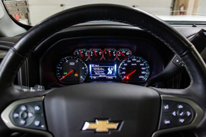 2017 Chevrolet Silverado 2500HD 4x4 Crew Cab High Country Diesel Red Deer AB