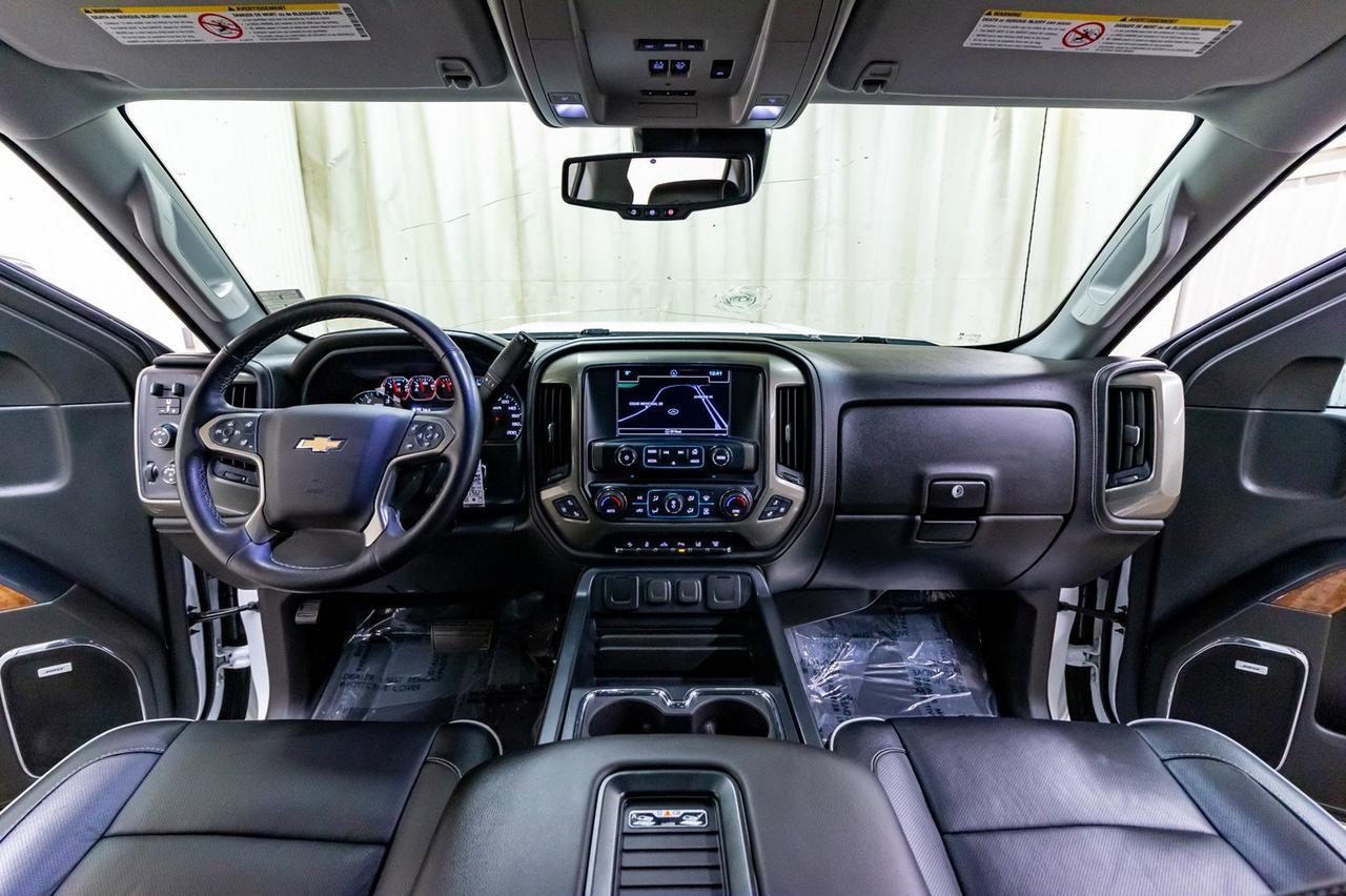 2017 Chevrolet Silverado 2500HD 4x4 Crew Cab High Country Diesel Red Deer AB