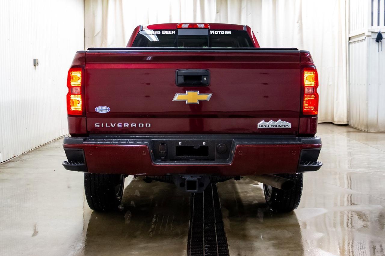 2017 Chevrolet Silverado 2500HD 4x4 Crew Cab High Country Leather Roof Nav Red Deer AB