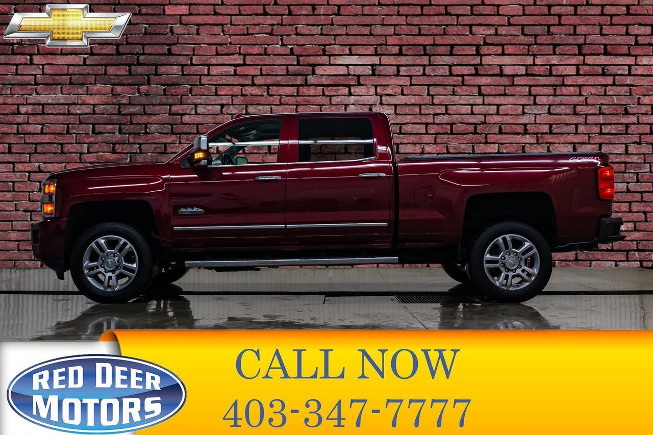 2017 Chevrolet Silverado 2500HD 4x4 Crew Cab High Country Leather Roof Nav