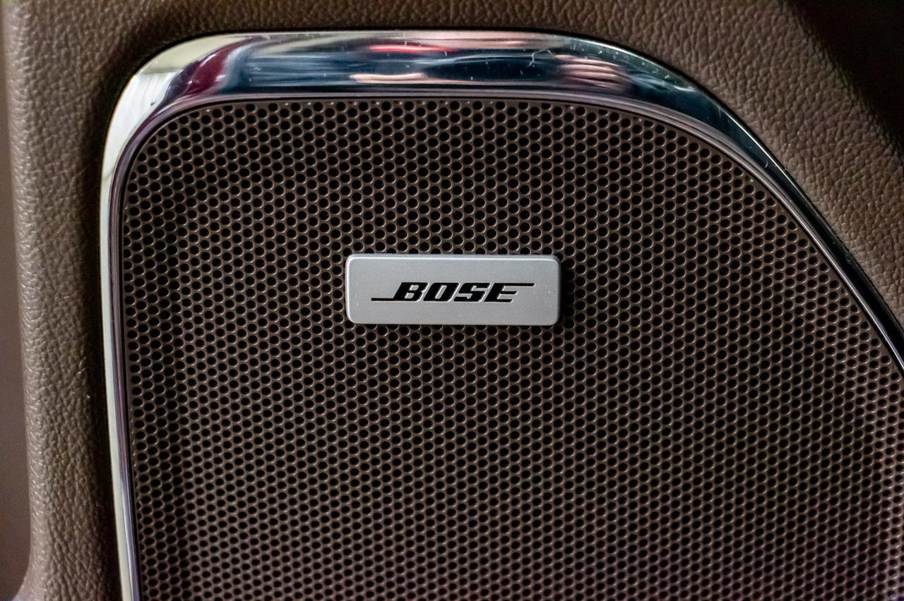 2017 Chevrolet Silverado 2500HD 4x4 Crew Cab High Country Leather Roof Nav Red Deer AB