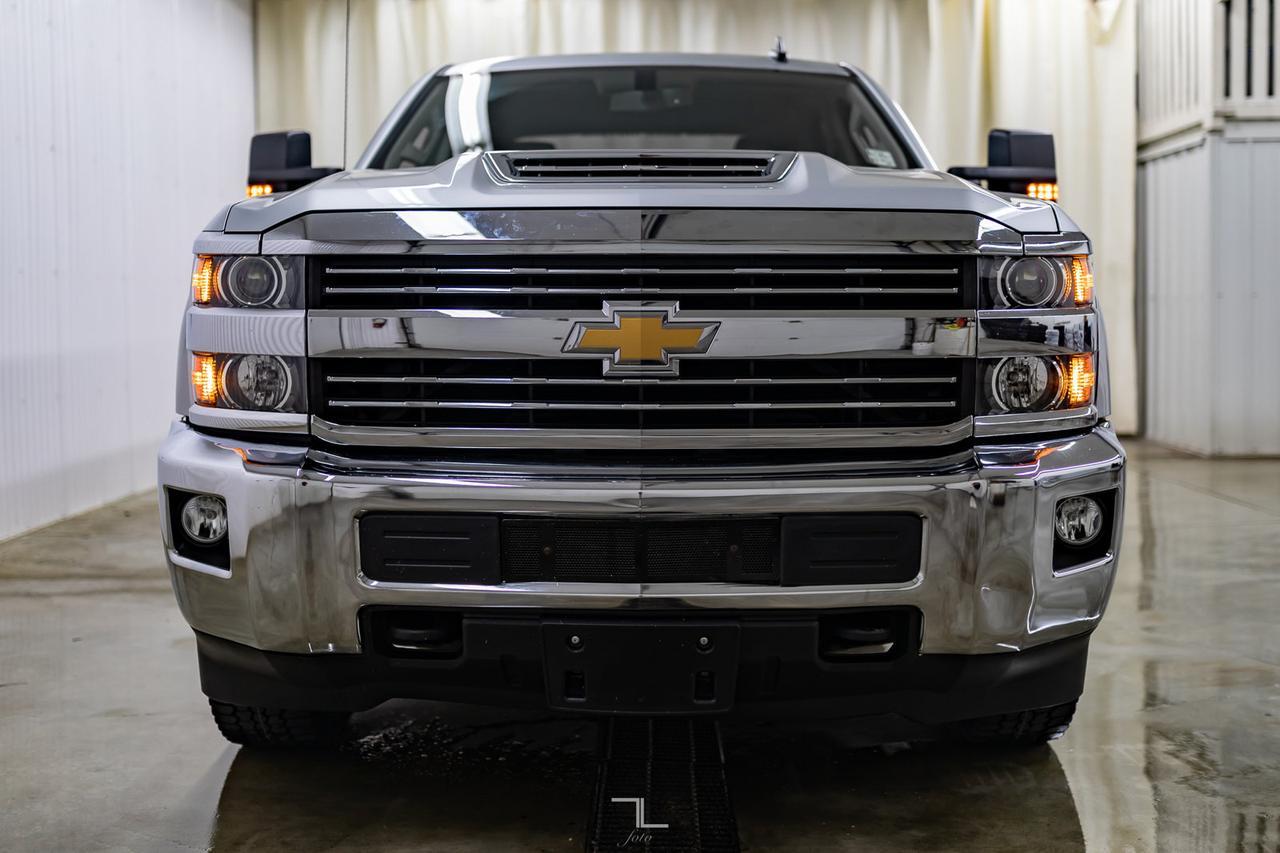 2017 Chevrolet Silverado 2500HD 4x4 Crew Cab LT Diesel BCam Red Deer AB