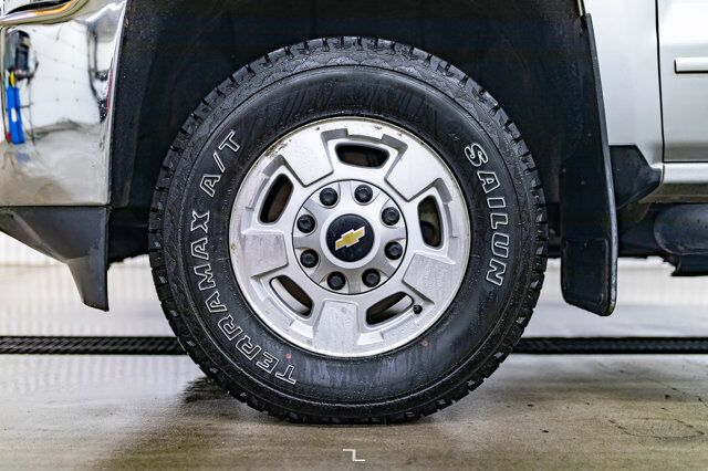 2017 Chevrolet Silverado 2500HD 4x4 Crew Cab LT Diesel BCam Red Deer AB