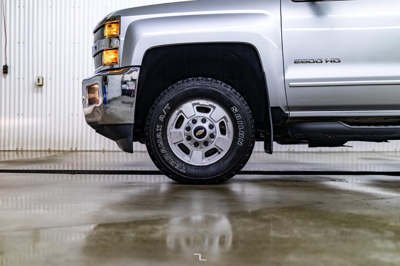 2017 Chevrolet Silverado 2500HD 4x4 Crew Cab LT Diesel BCam Red Deer AB