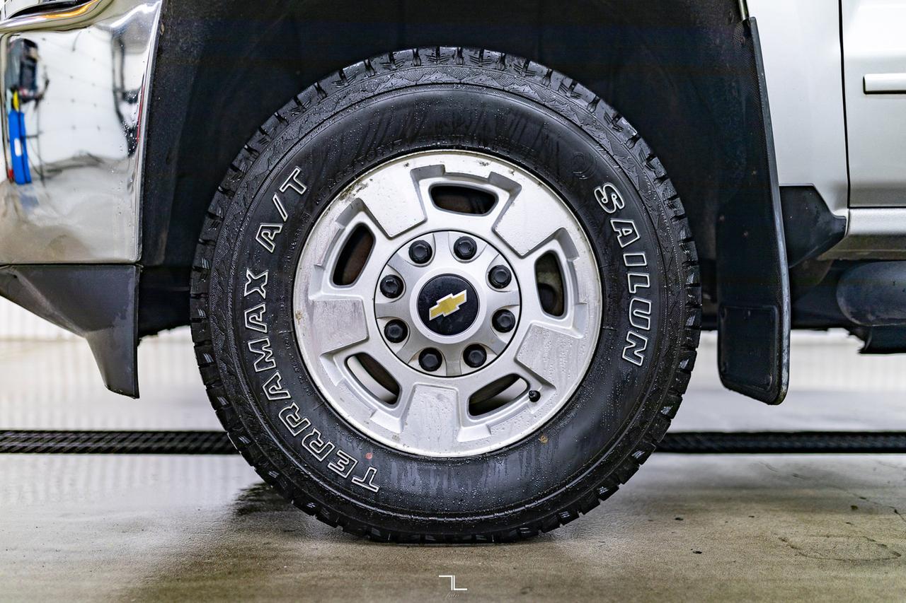 2017 Chevrolet Silverado 2500HD 4x4 Crew Cab LT Diesel BCam Red Deer AB
