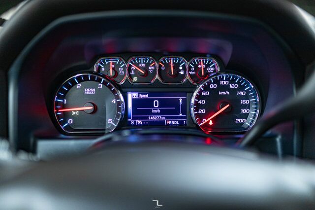 2017 Chevrolet Silverado 2500HD 4x4 Crew Cab LT Diesel BCam Red Deer AB