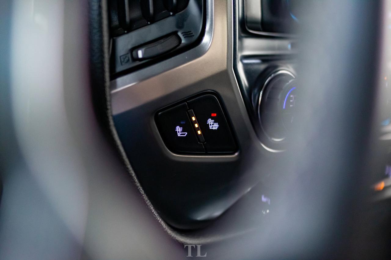 2017 Chevrolet Silverado 2500HD 4x4 Crew Cab LT Z71 Leather Nav BCam Red Deer AB