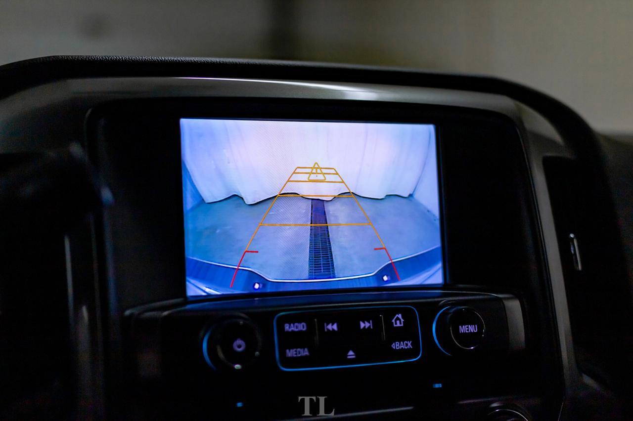 2017 Chevrolet Silverado 2500HD 4x4 Crew Cab LT Z71 Leather Nav BCam Red Deer AB