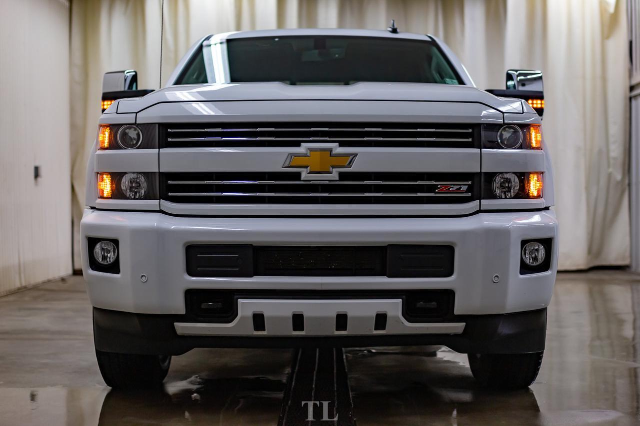 2017 Chevrolet Silverado 2500HD 4x4 Crew Cab LT Z71 Leather Nav BCam Red Deer AB