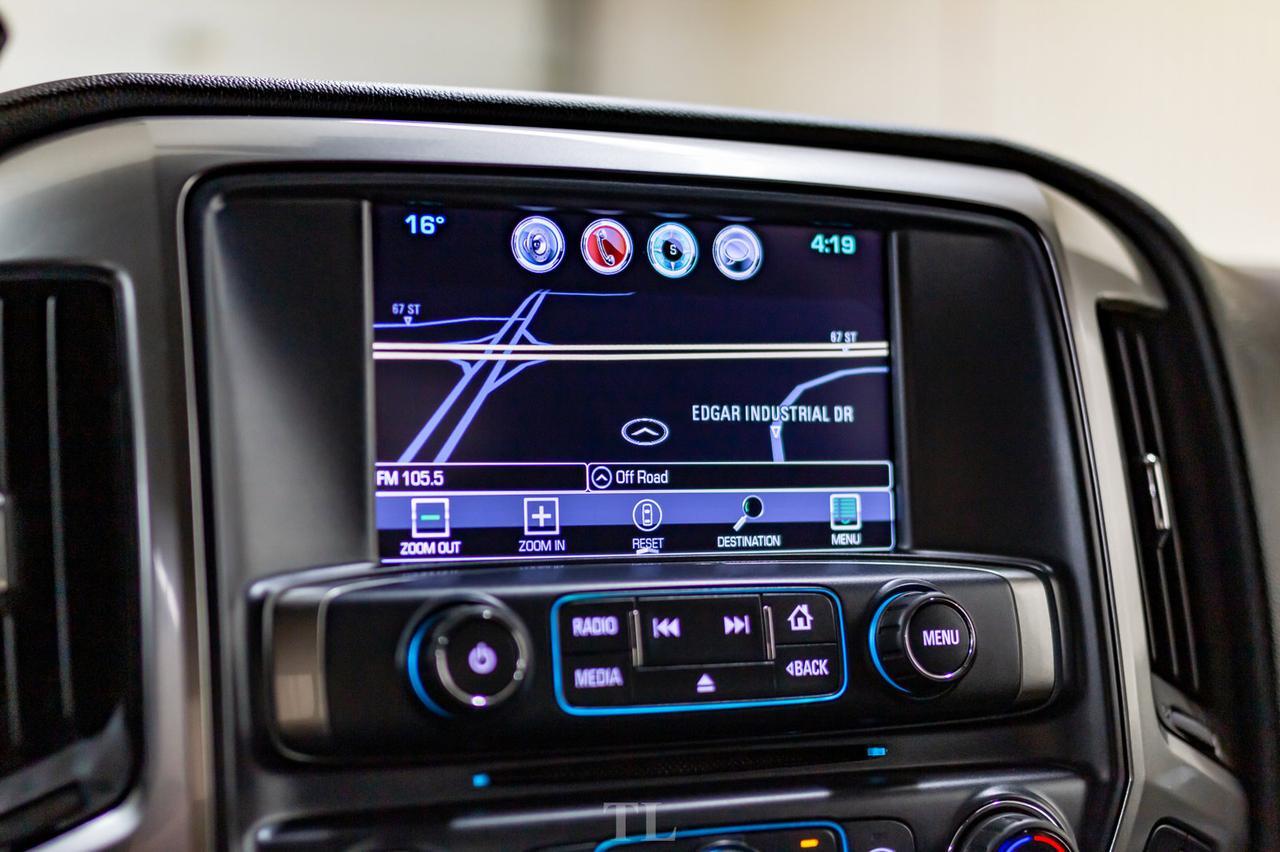 2017 Chevrolet Silverado 2500HD 4x4 Crew Cab LT Z71 Leather Nav BCam Red Deer AB