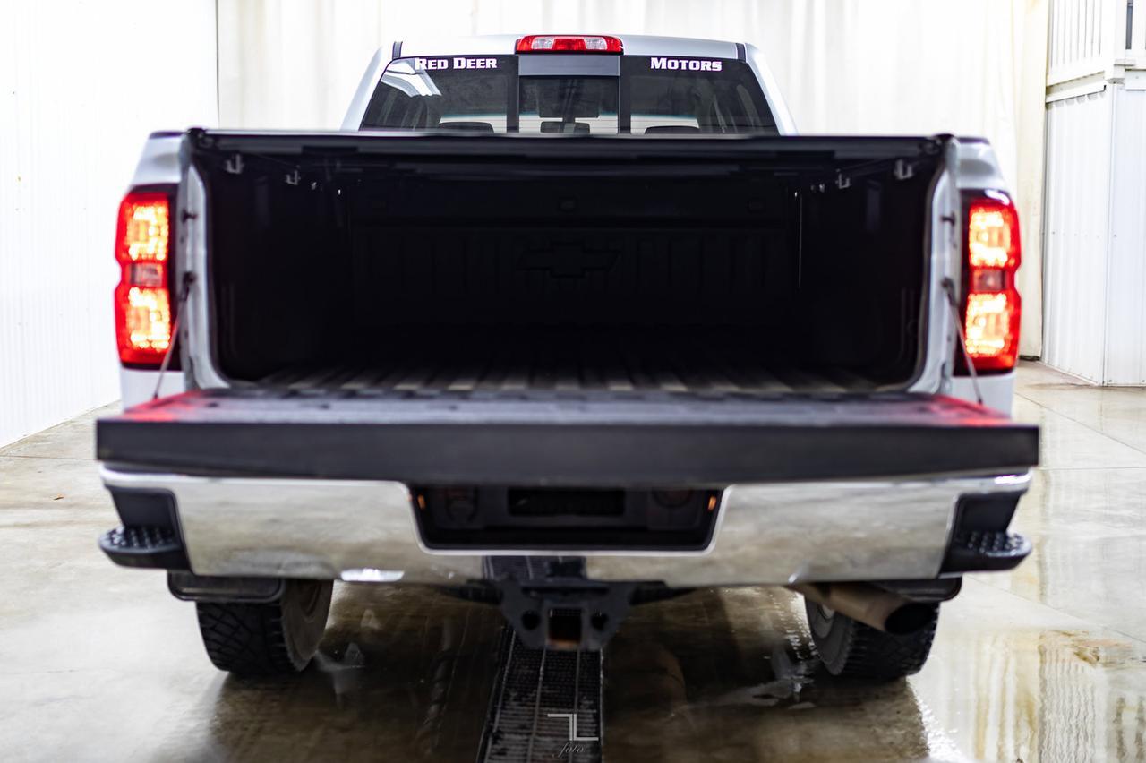 2017 Chevrolet Silverado 2500HD 4x4 Crew Cab LTZ Leather BCam Red Deer AB