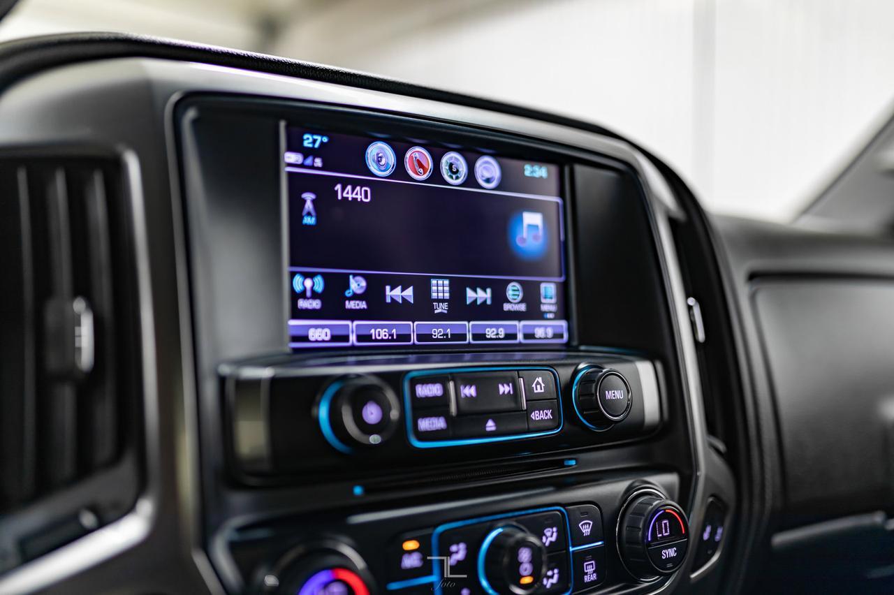 2017 Chevrolet Silverado 2500HD 4x4 Crew Cab LTZ Leather BCam Red Deer AB