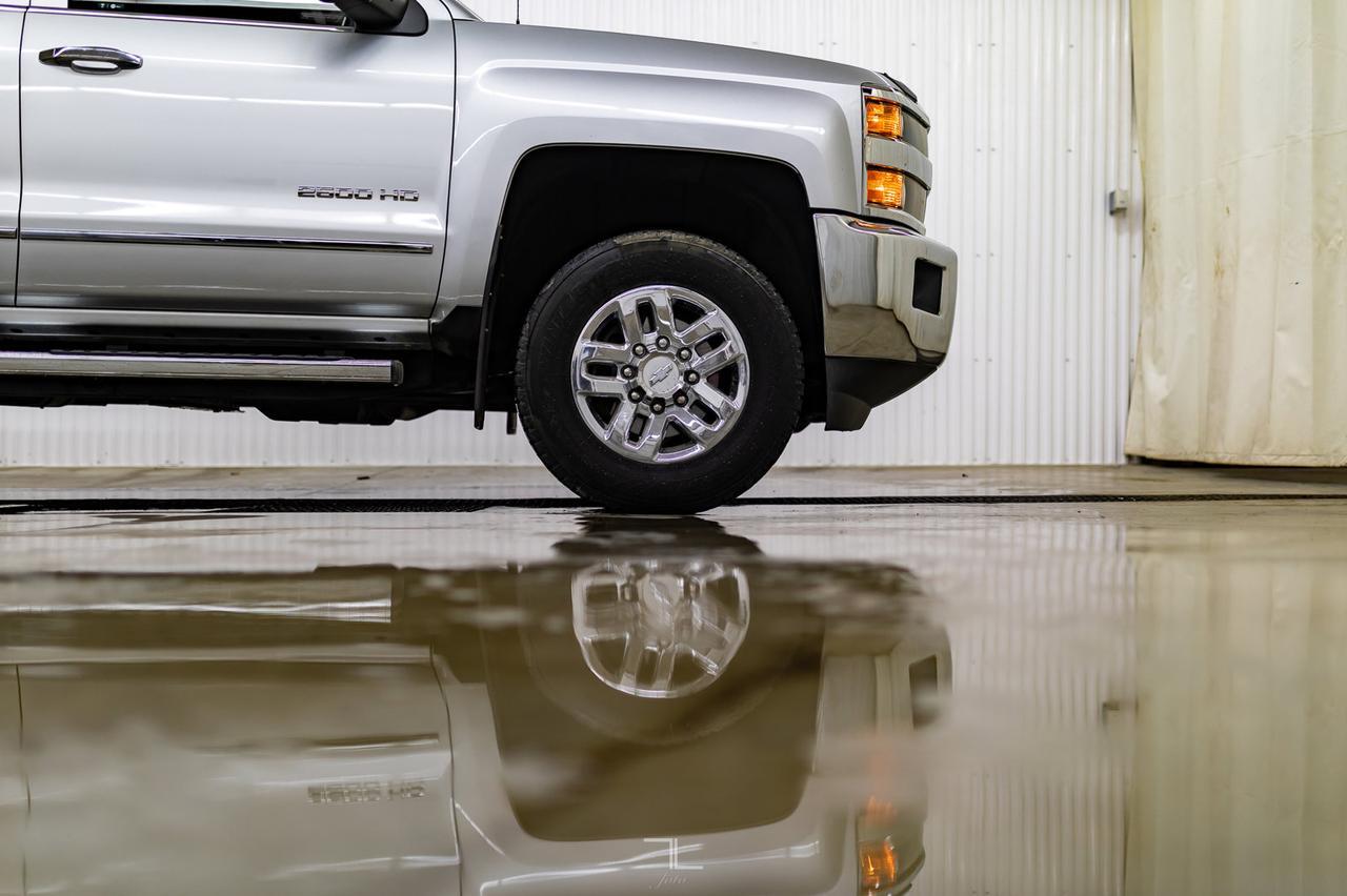 2017 Chevrolet Silverado 2500HD 4x4 Crew Cab LTZ Leather BCam Red Deer AB