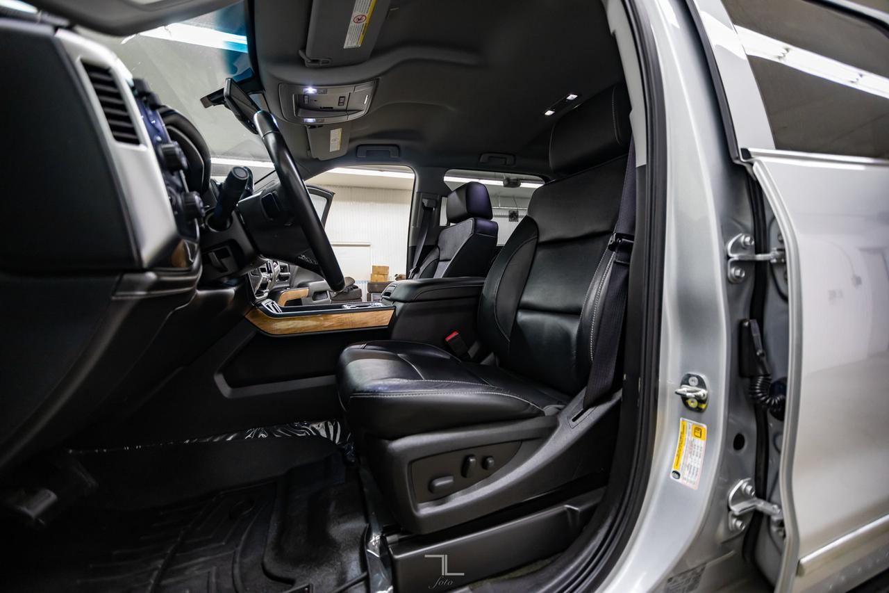 2017 Chevrolet Silverado 2500HD 4x4 Crew Cab LTZ Leather BCam Red Deer AB