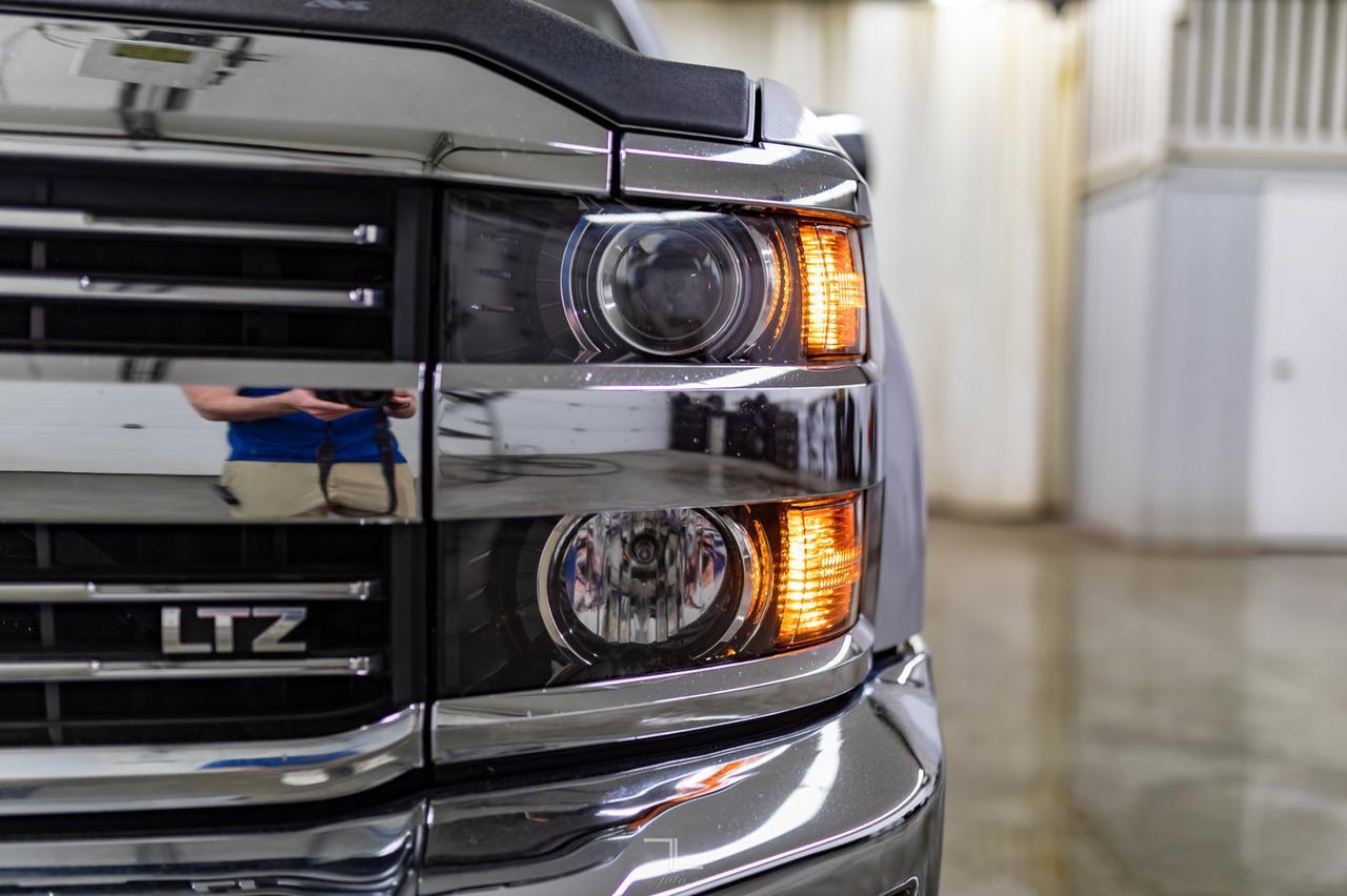 2017 Chevrolet Silverado 2500HD 4x4 Crew Cab LTZ Leather BCam Red Deer AB