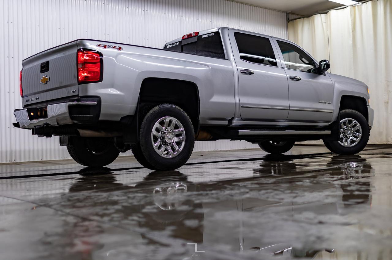 2017 Chevrolet Silverado 2500HD 4x4 Crew Cab LTZ Leather BCam Red Deer AB