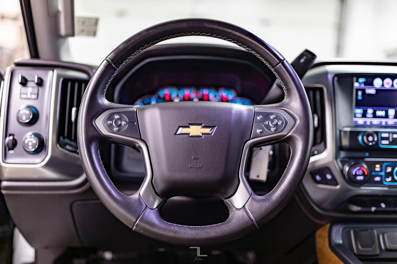 2017 Chevrolet Silverado 2500HD 4x4 Crew Cab LTZ Leather BCam Red Deer AB