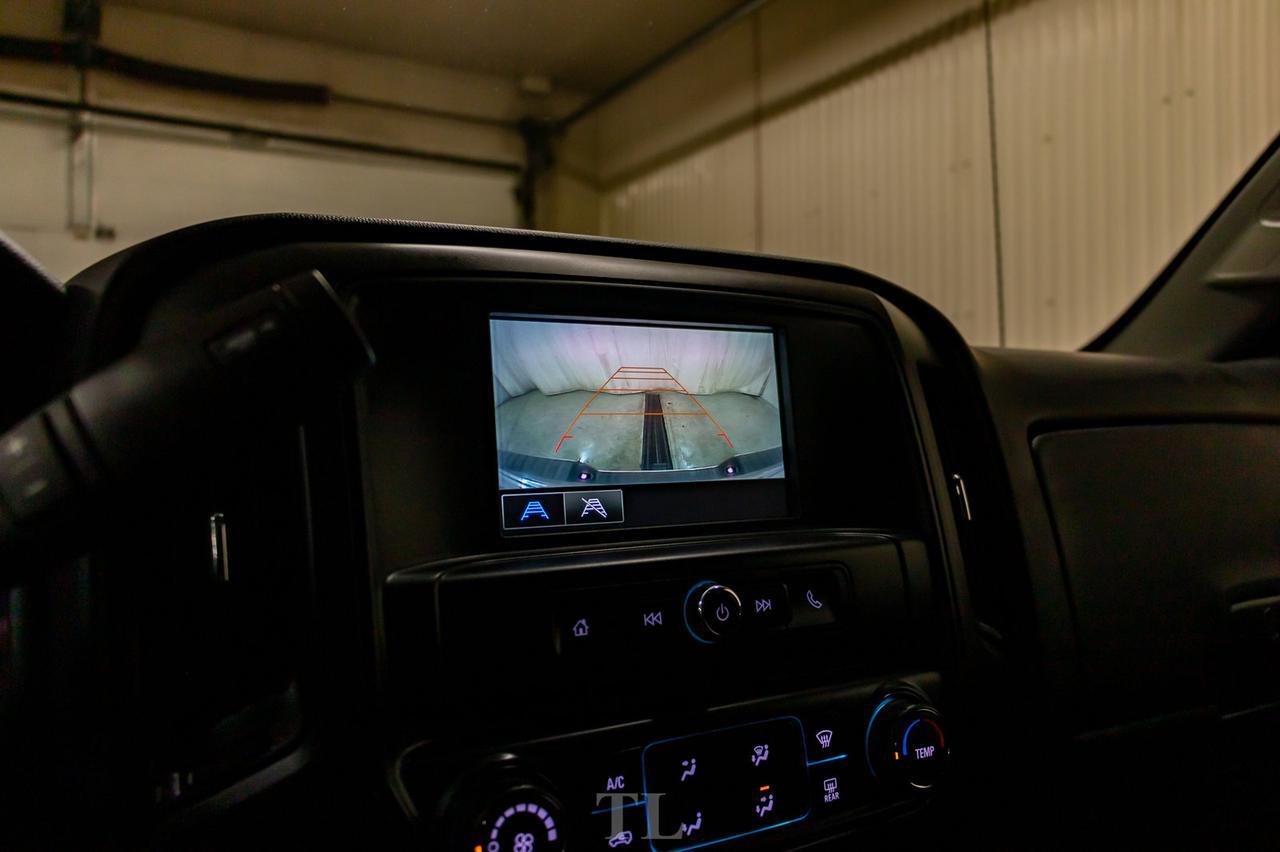 2017 Chevrolet Silverado 2500HD 4x4 Crew Cab WT Longbox BCam Pseat Red Deer AB