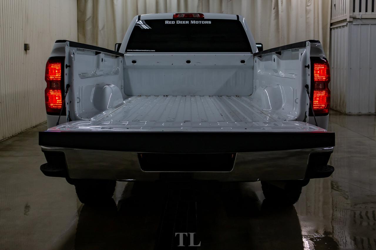 2017 Chevrolet Silverado 2500HD 4x4 Crew Cab WT Longbox BCam Pseat Red Deer AB