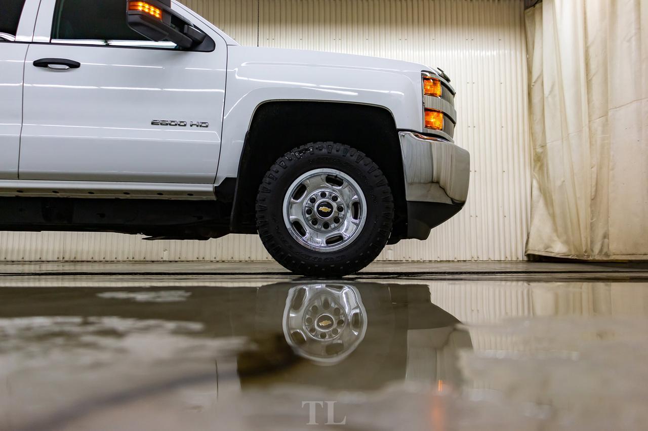 2017 Chevrolet Silverado 2500HD 4x4 Crew Cab WT Longbox BCam Pseat Red Deer AB