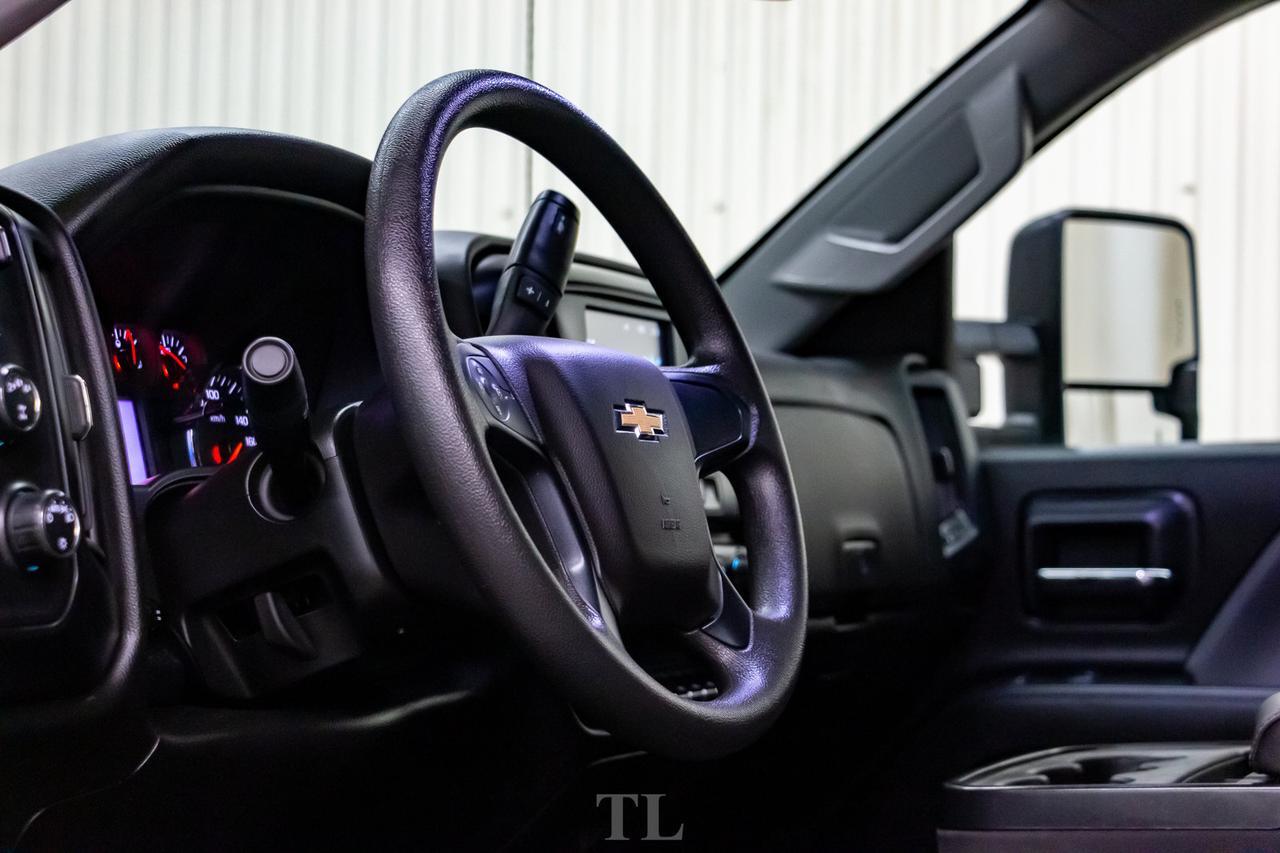 2017 Chevrolet Silverado 2500HD 4x4 Crew Cab WT Longbox BCam Pseat Red Deer AB