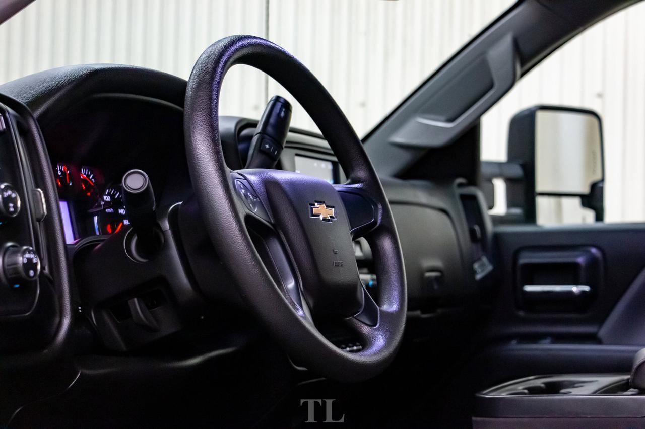 2017 Chevrolet Silverado 2500HD 4x4 Crew Cab WT Longbox BCam Pseat Red Deer AB